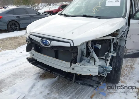 2019 Subaru Forester Premium z USA, uszkodzony, nr VIN JF2SKAGC8KH553686